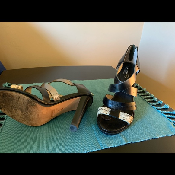 Women’s “Coach” high heels - Picture 4 of 6